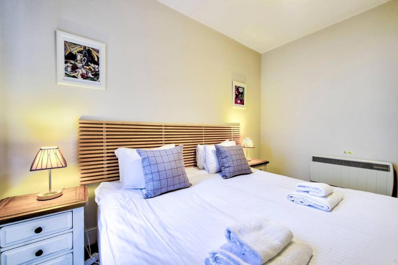 Joivy Charming Apt Close To City Centre Edinburgh Exterior photo