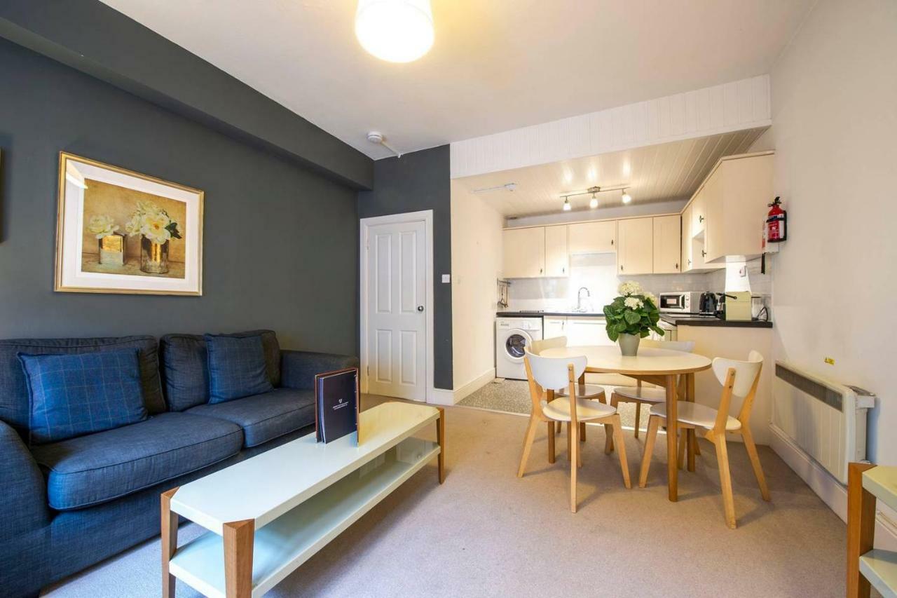 Joivy Charming Apt Close To City Centre Edinburgh Exterior photo